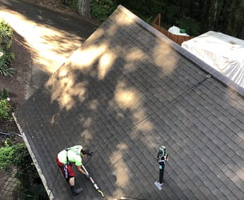 Shingle Roof Cleaning 1 Composition roof cleaning by Forcewashing Vancouver WA